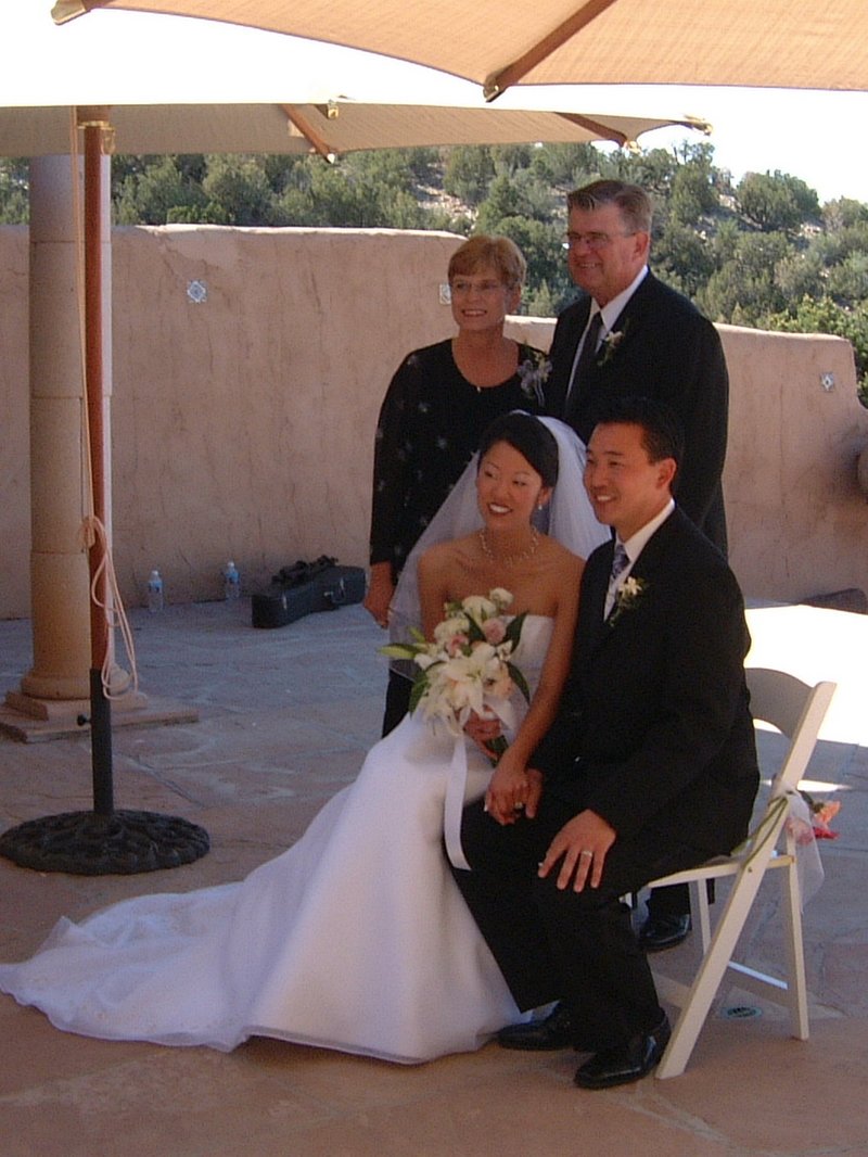 2004/06(June)/01(NM-Weekend)/02(Wedding)/800x600_2004-06-12 17-50-04.JPG